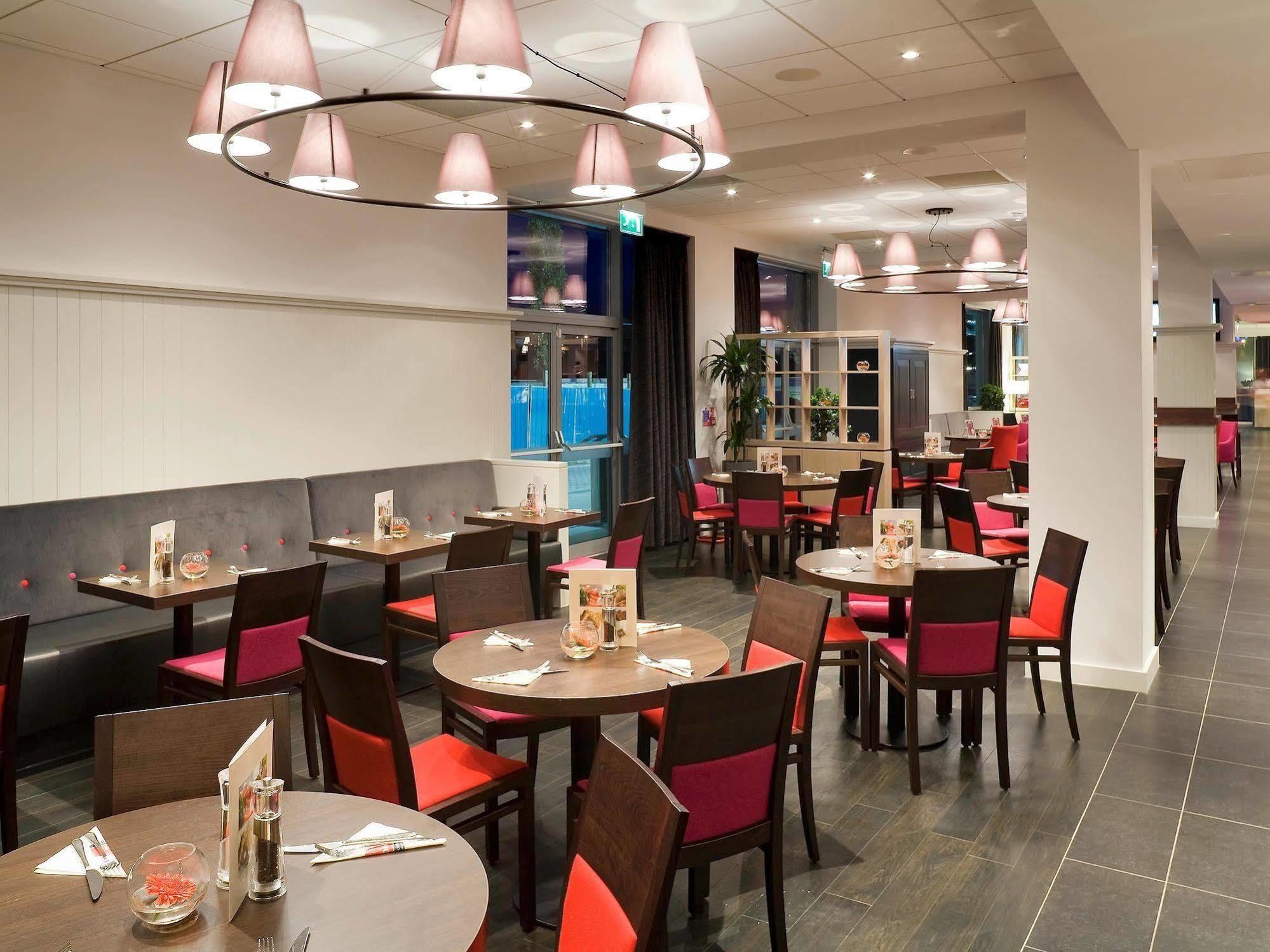 Отель Ibis Bristol Temple Meads Экстерьер фото